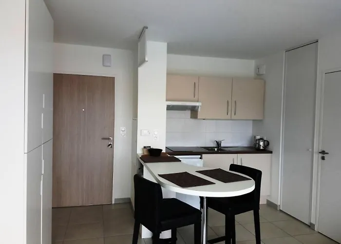 Estelle - - Sainte Marguerite - Mae-9711 Appartement *